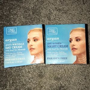 Dead Sea collection anti wrinkle day night cream
